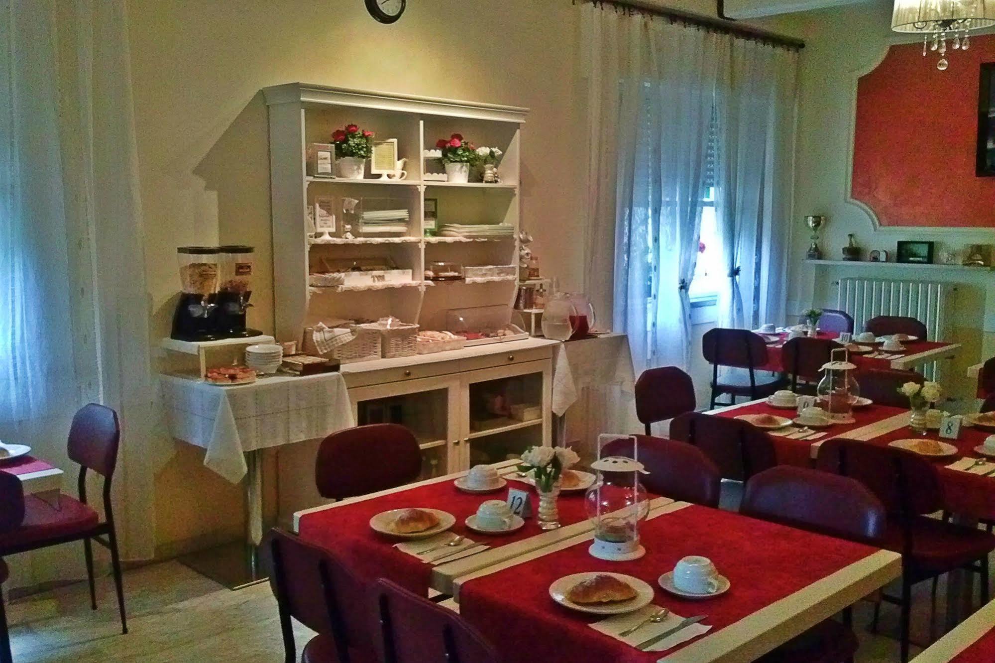 Frühstückspension Lauda Rimini