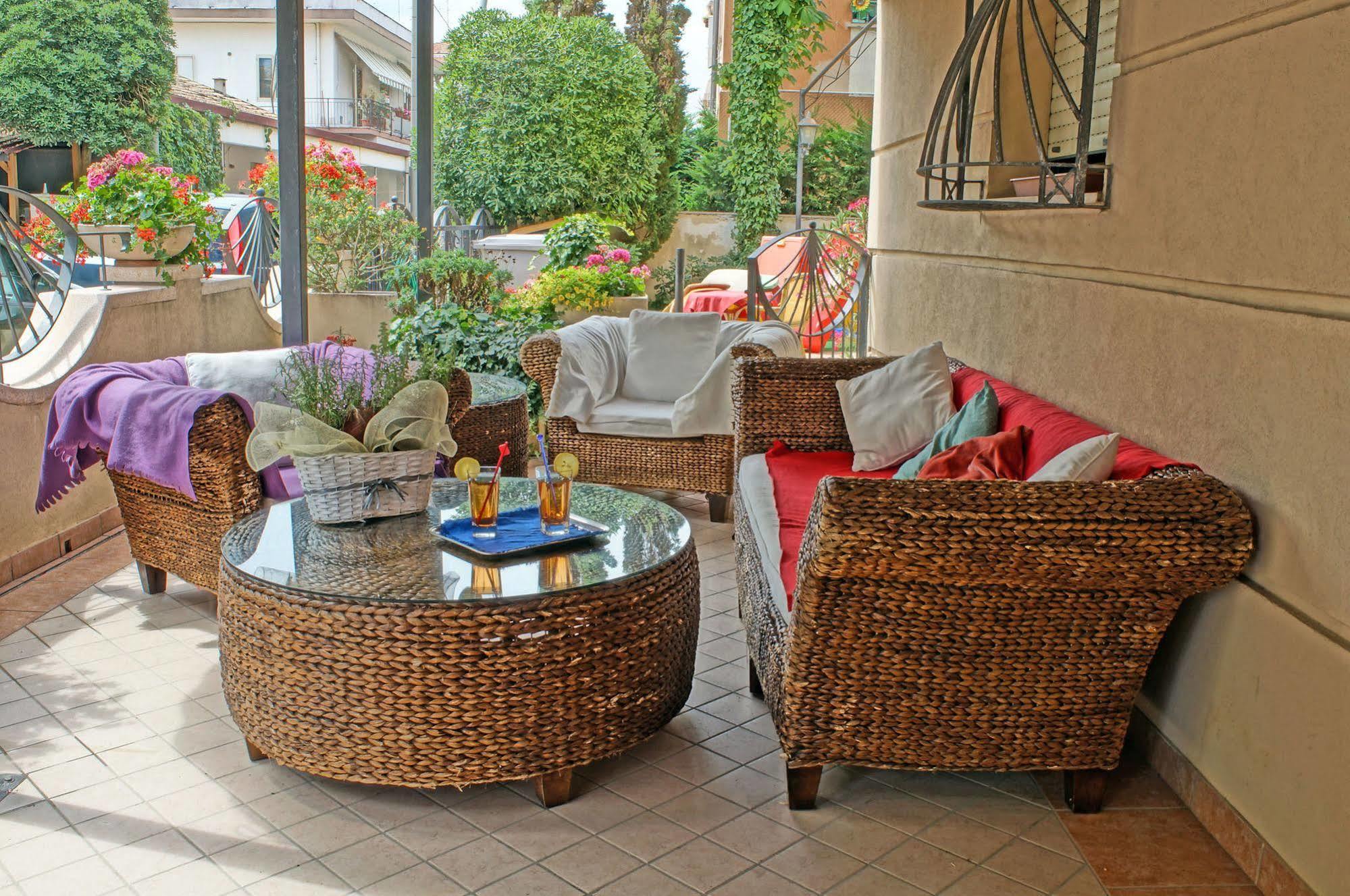River Fronte Mare Con Piscina Hotel 3*