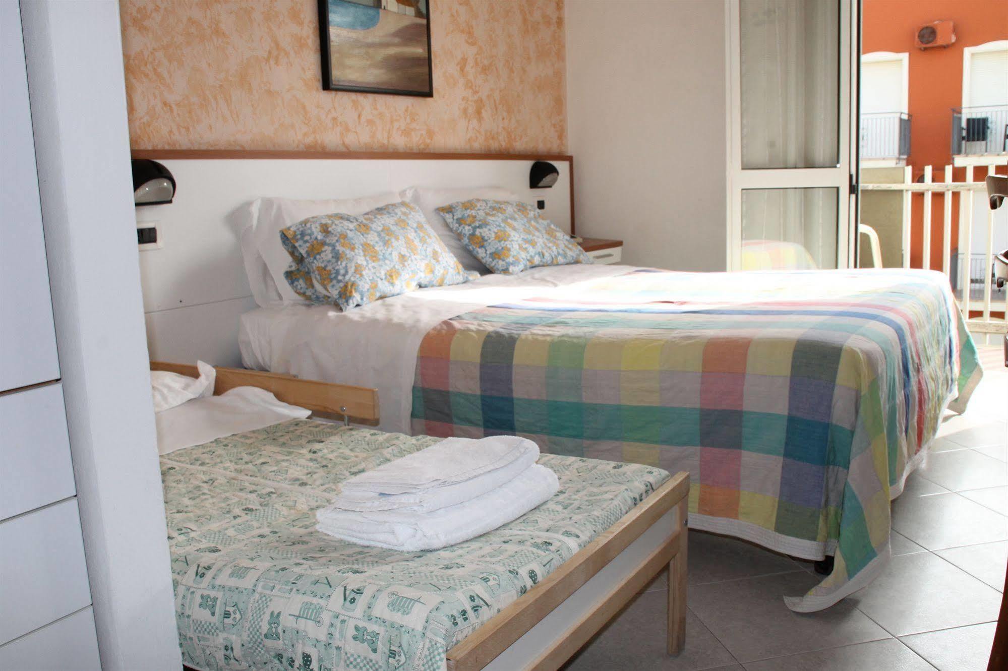 Hotel Brotas 3*