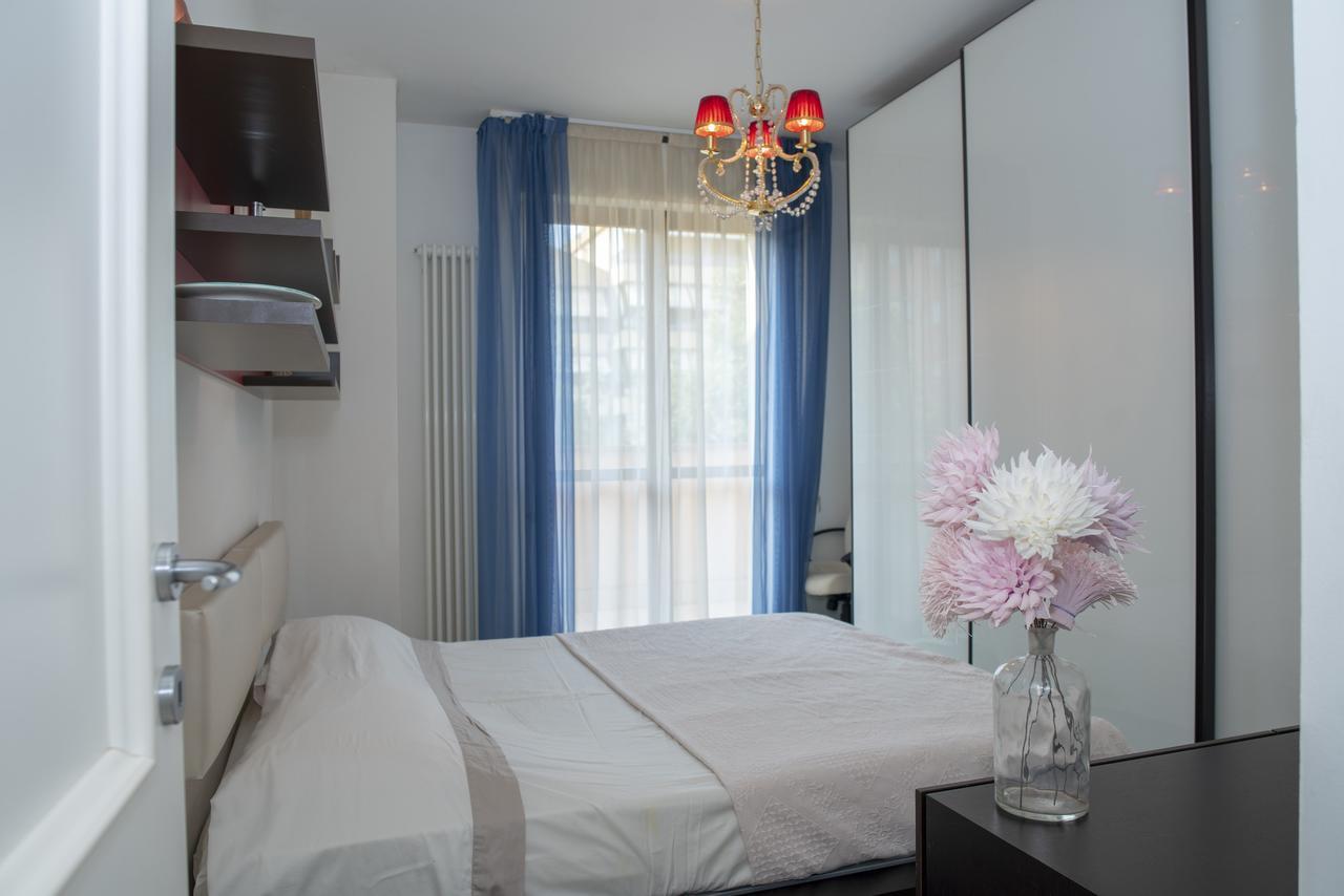 Fellini - Family Flat Apartment