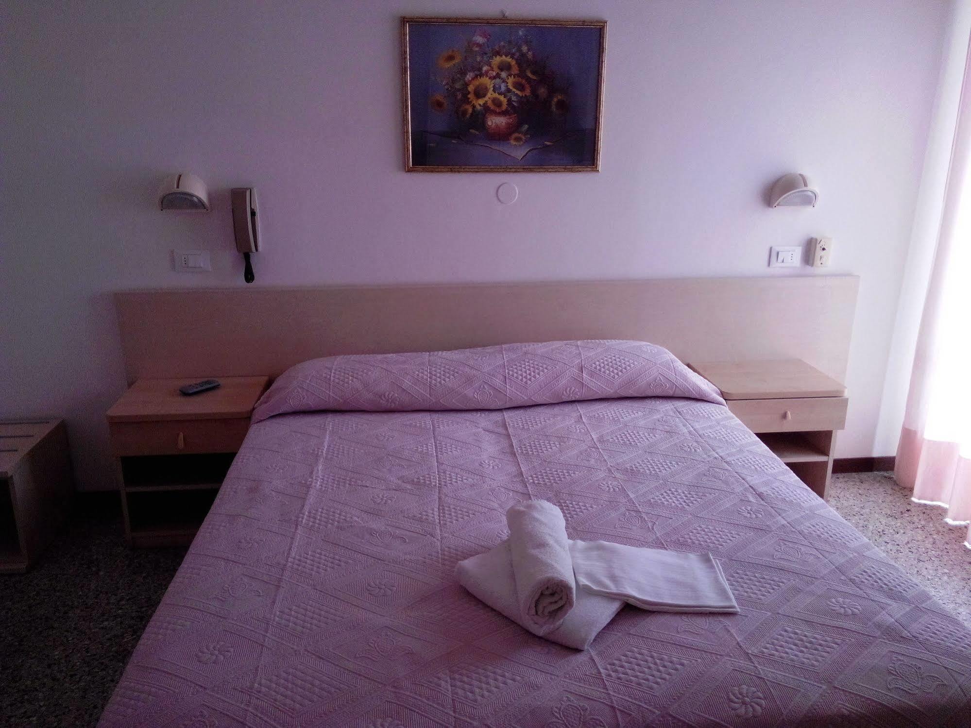 Hotel Nives 3*