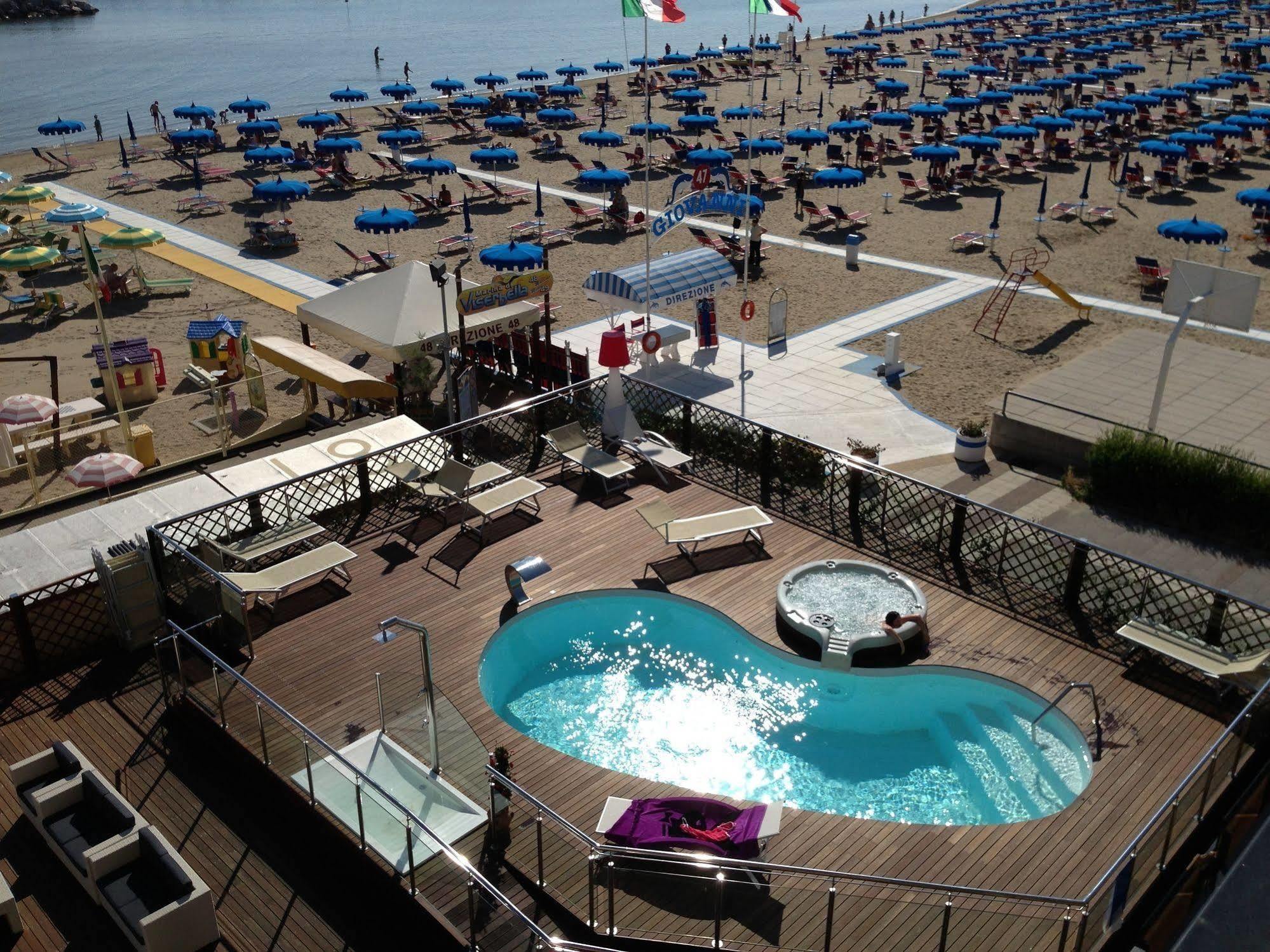 Hotel Baia 3*