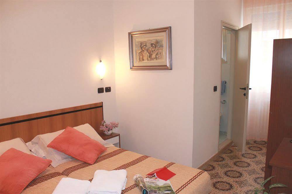 Hotel Maria Serena 3*