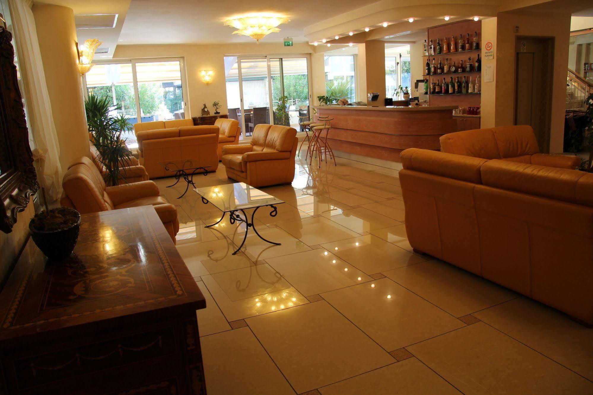 Elisir 4* Rimini