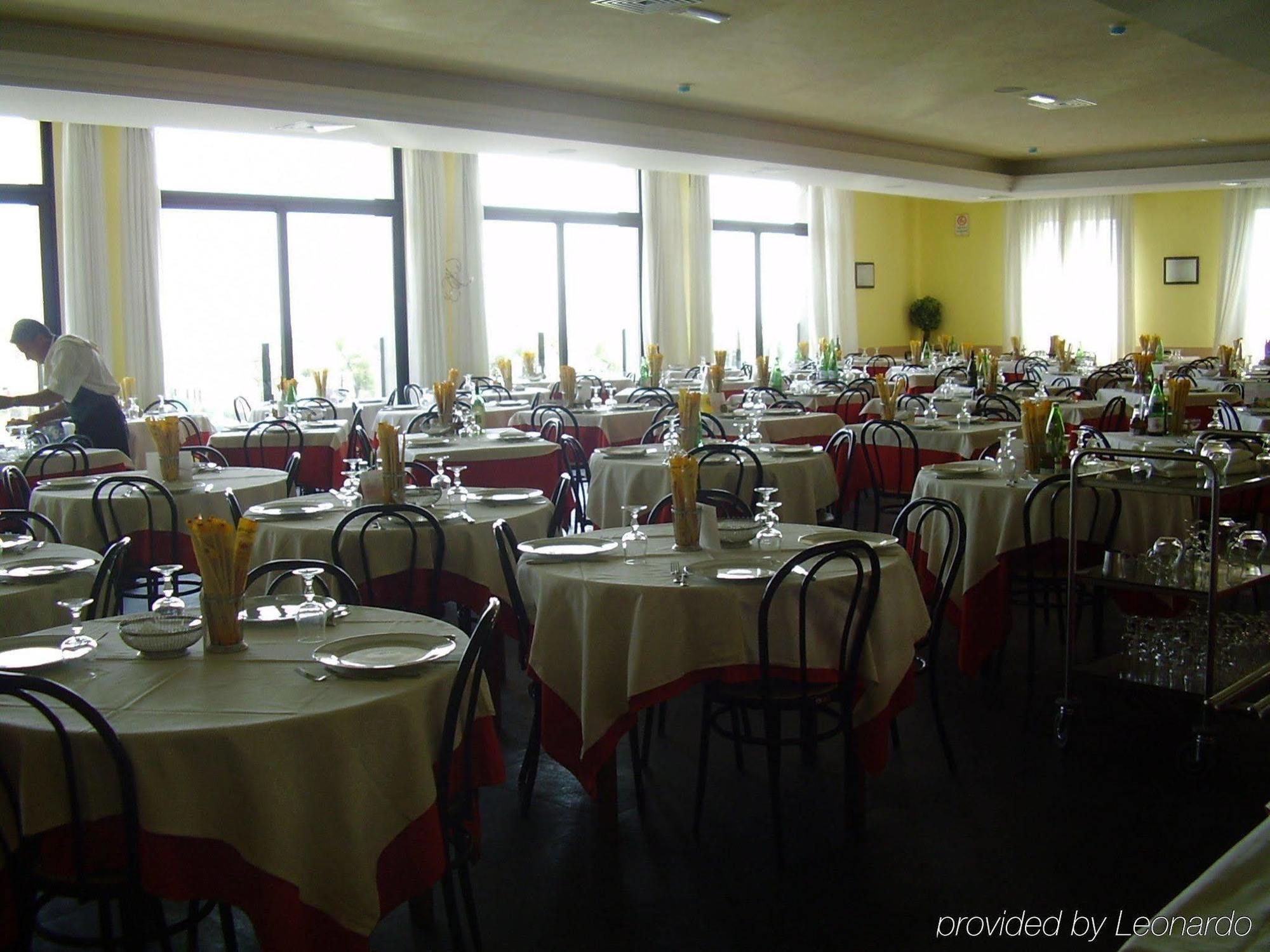Corallo Hotel 3*