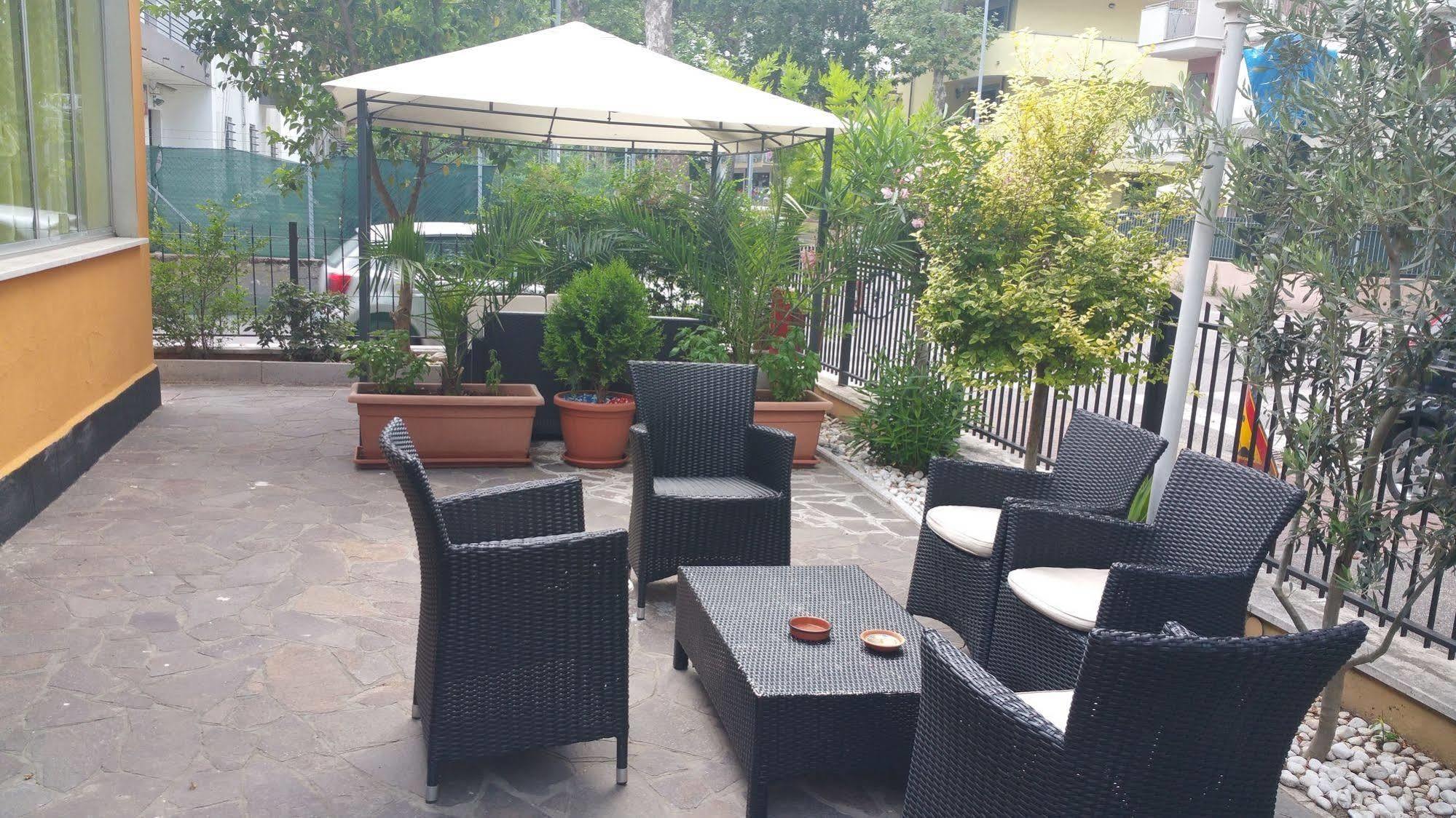 Lorena Hotel Rimini