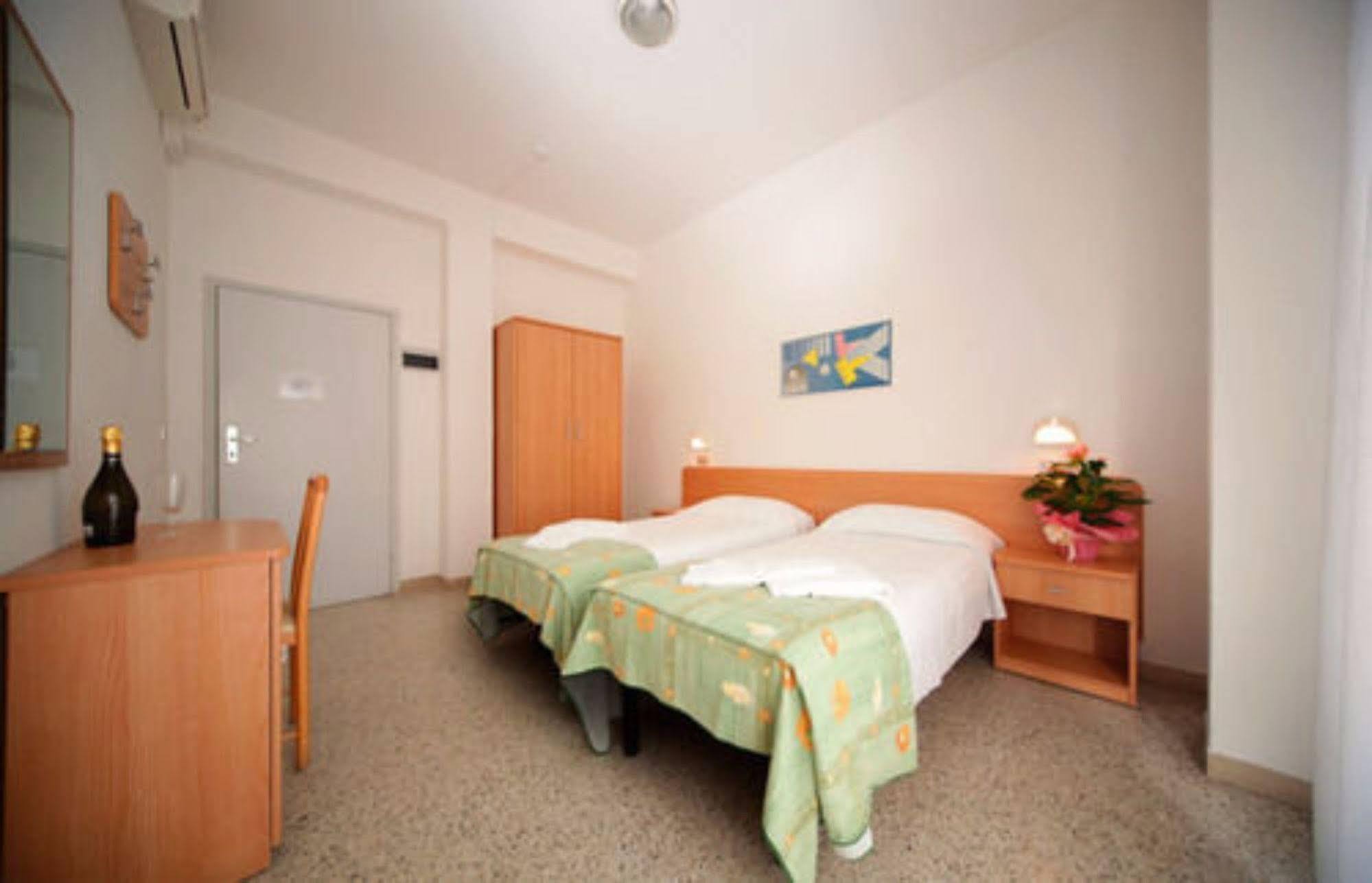 Oxford Hotel Rimini