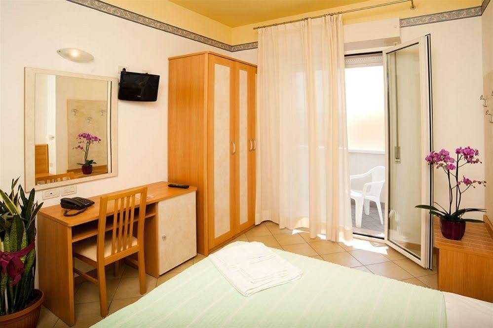 Boom Hotel Rimini