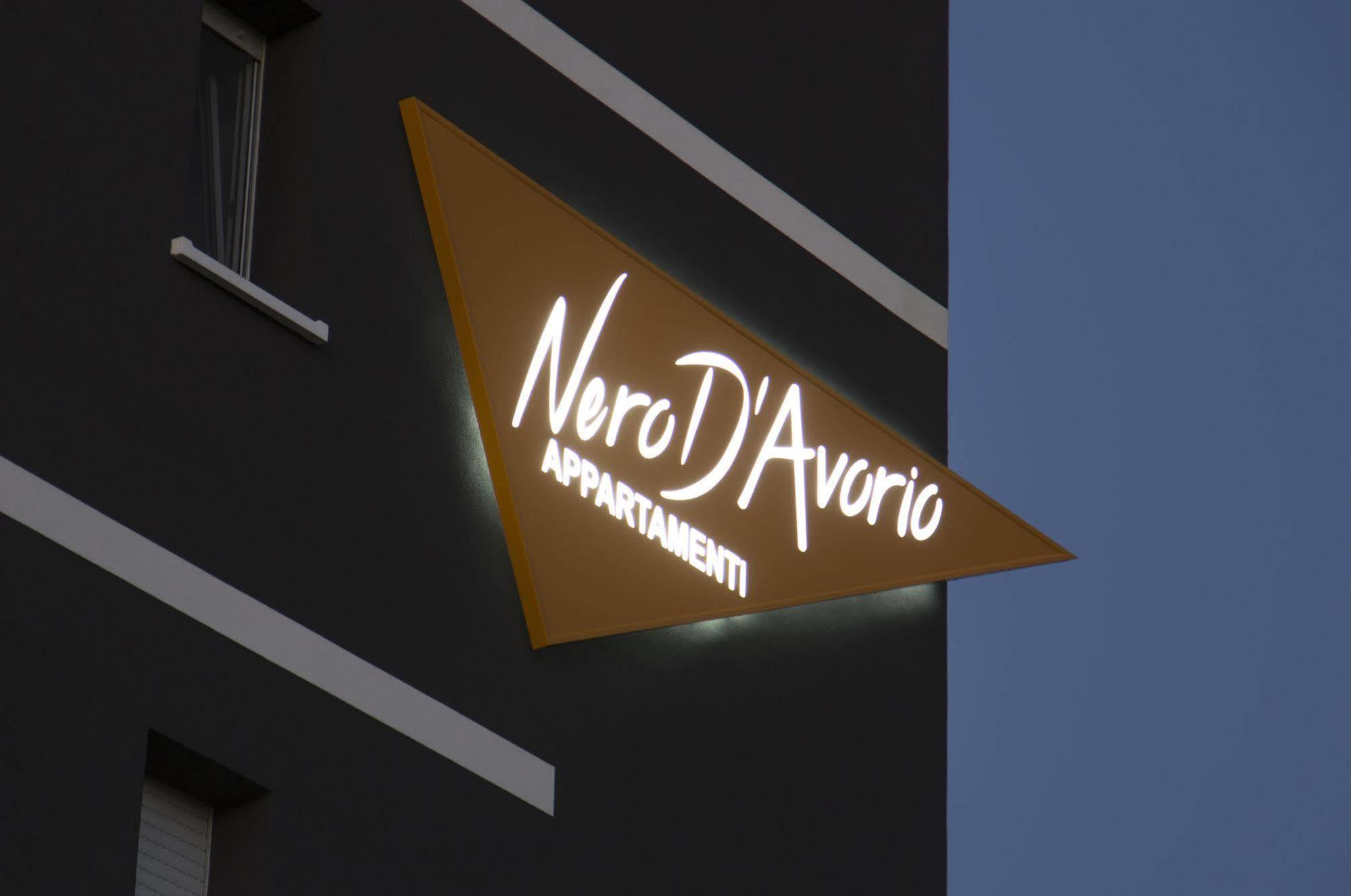 Aparthotel Nero D'avorio &
