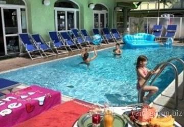 Eurogarden Aparthotel 3*