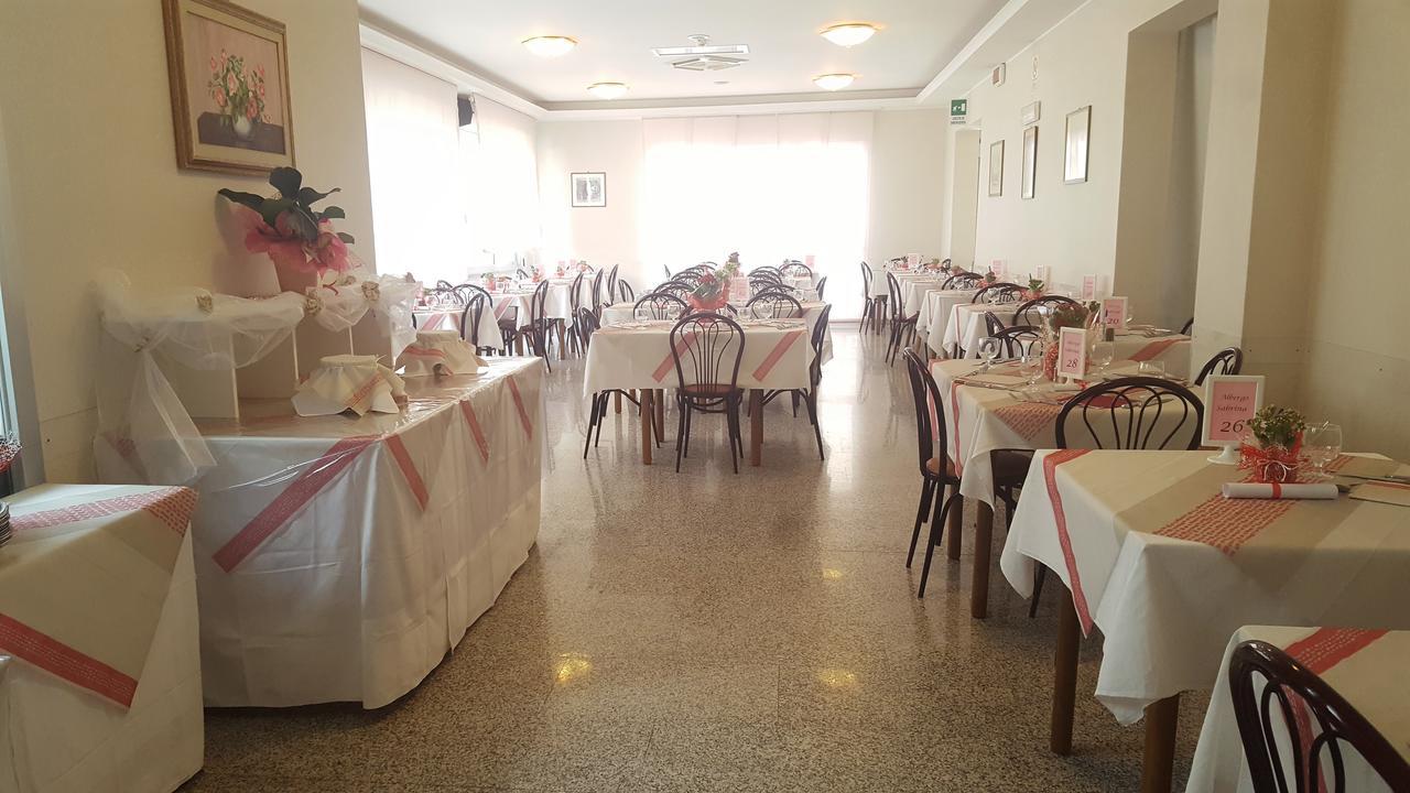 Sabrina Hotel 2*
