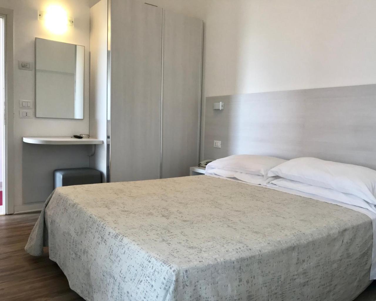 Hotel Nelson Rimini