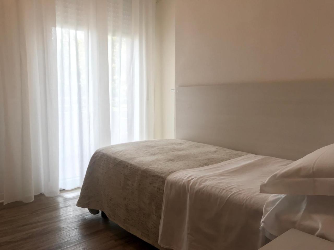 Nelson Hotel 3*