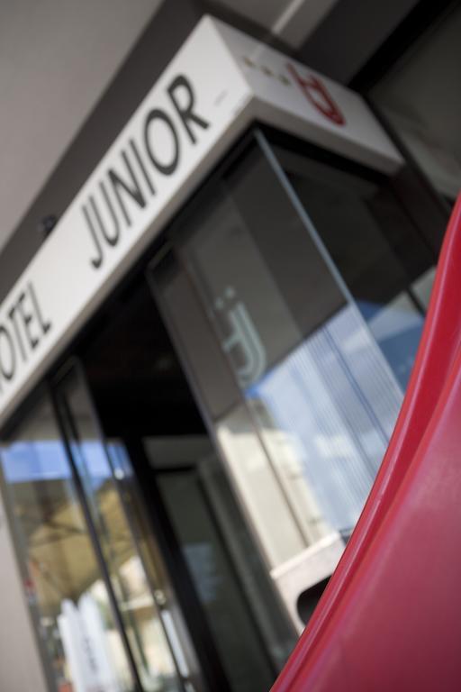 Junior Hotel 3*