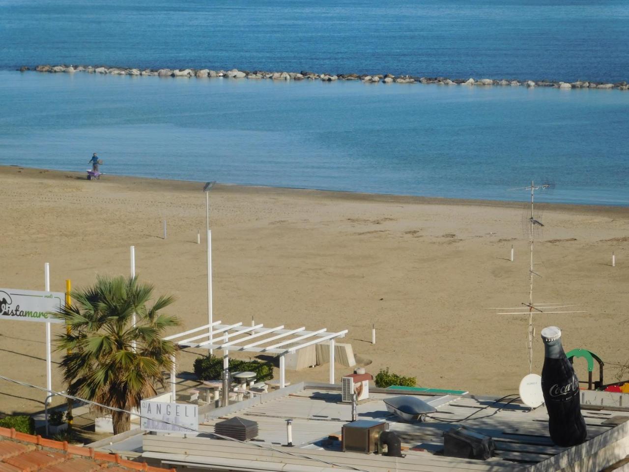 Dolores 3*