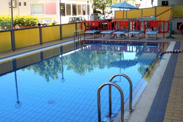 Armstrong Hotel 3*