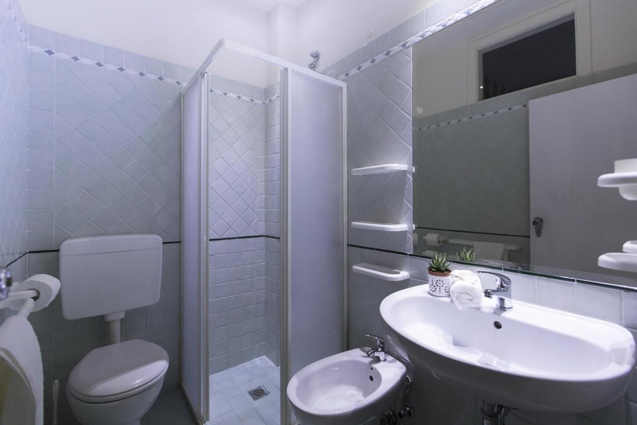 Esplanade Hotel 3*