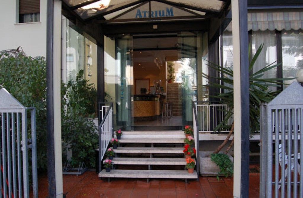 Atrium Hotel