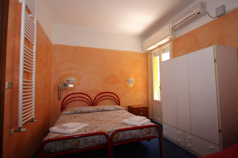Itala 3* Rimini