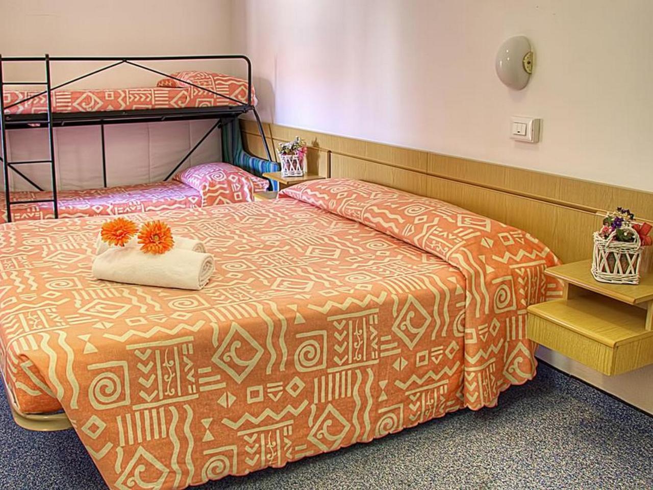 Hotel Iris 2*