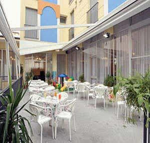 Hotel Hotel Corona 3*