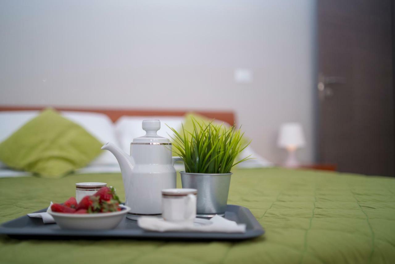 Aparthotel Green 2*