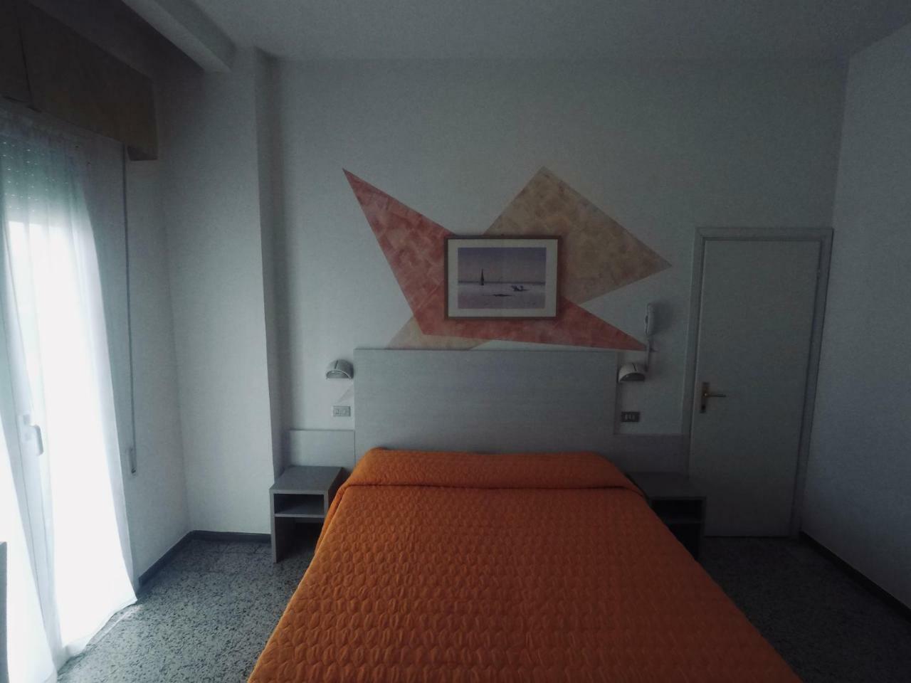 Alevon Hotel 3*