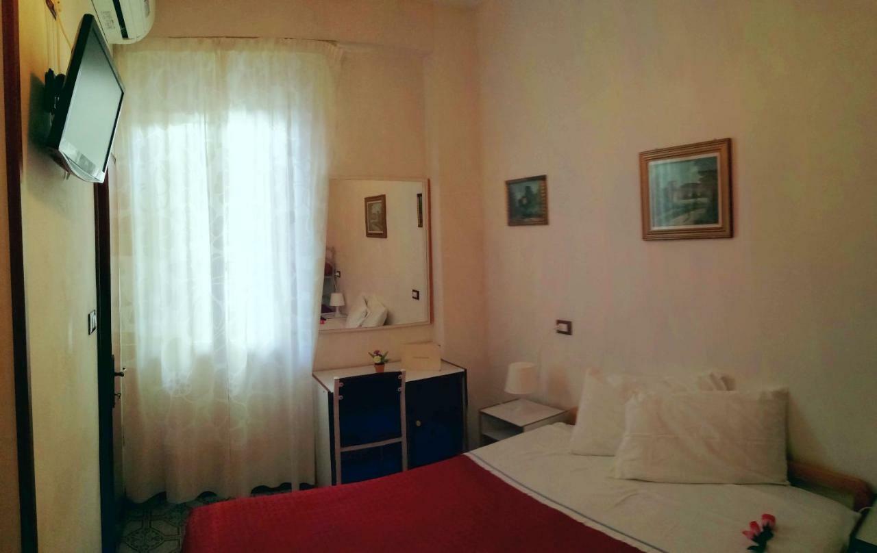 Lauda Frühstückspension Rimini