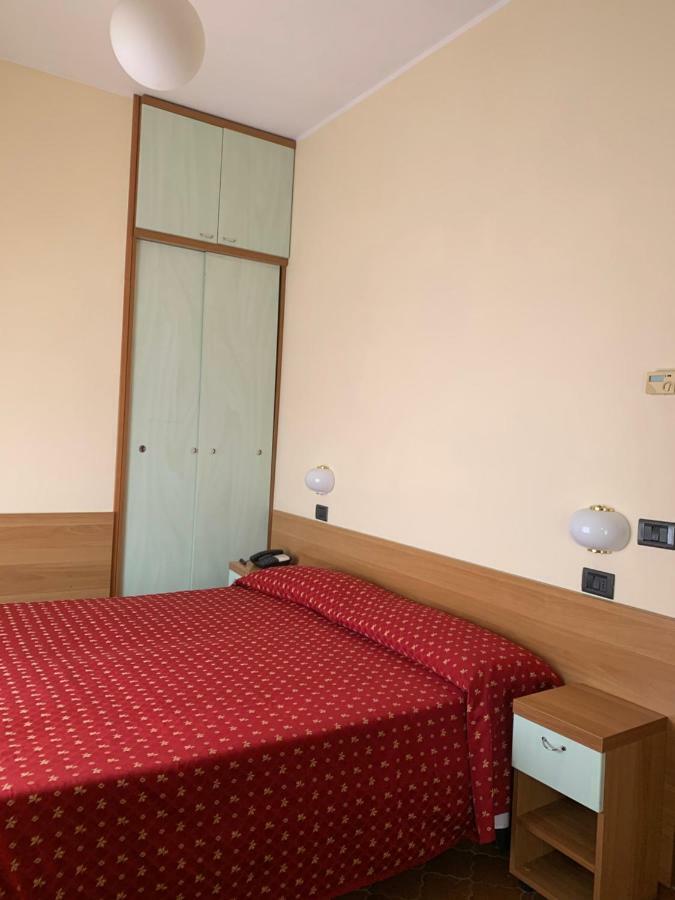 Flamingo Hotel 3*