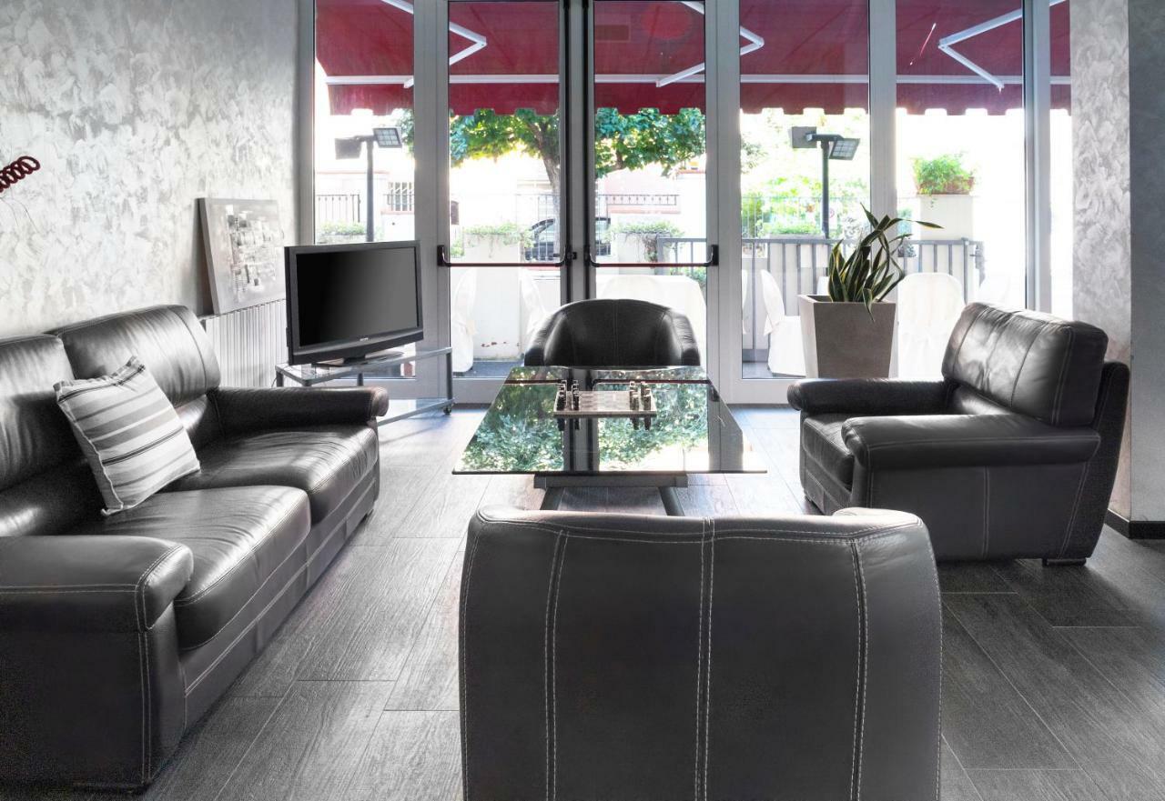 Saxon Hotel 3*