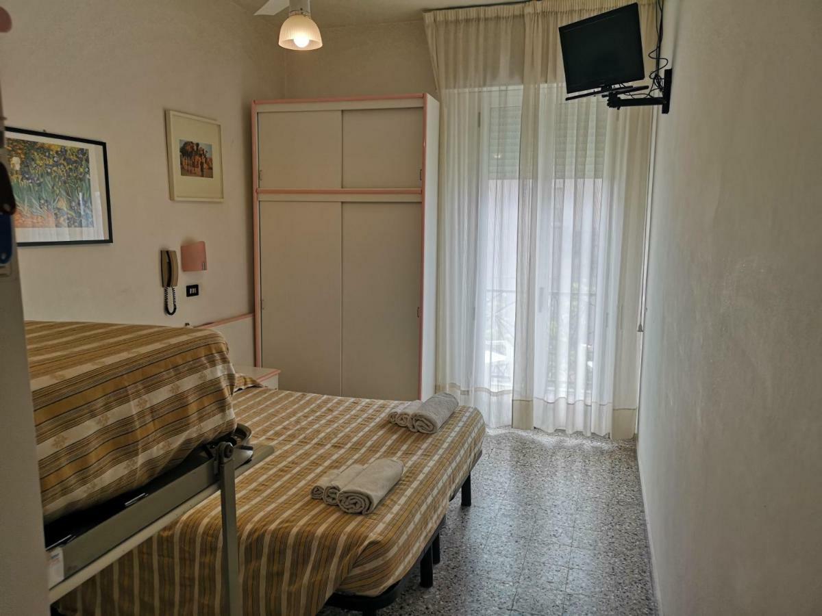 Rosy Rimini