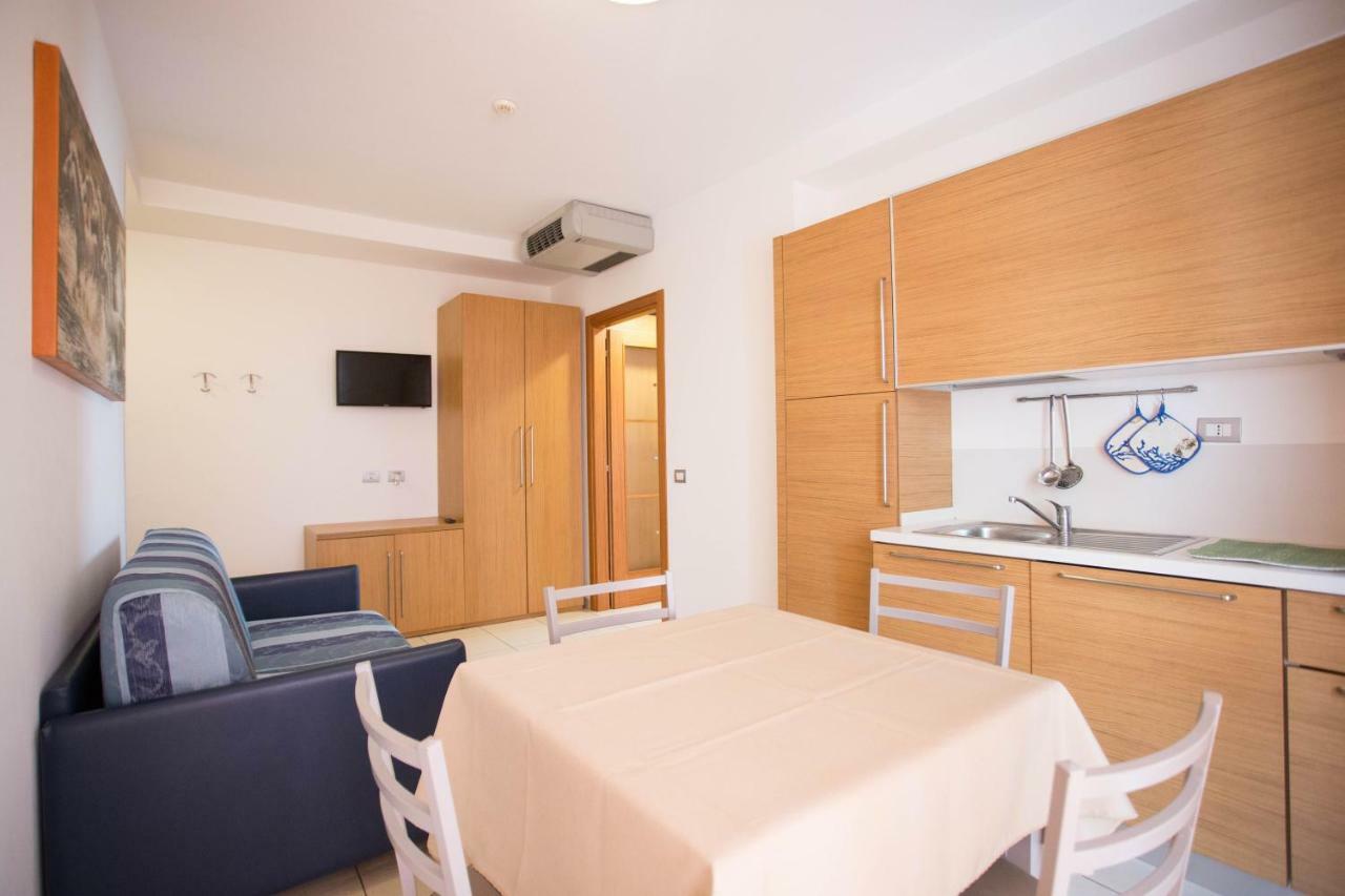 Marzia Aparthotel 3*
