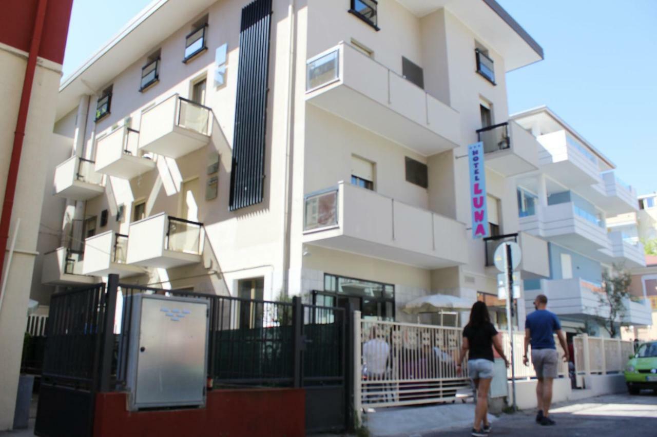 Luna 3* Rimini