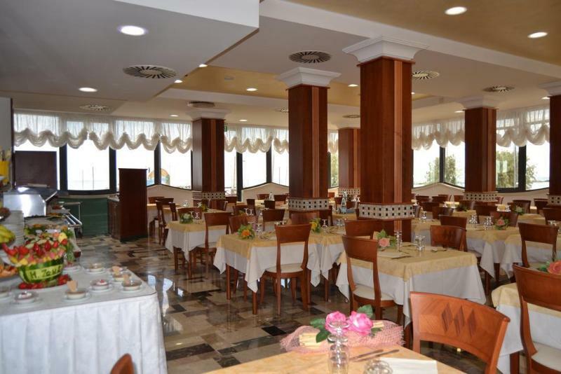 Zeus Hotel Rimini