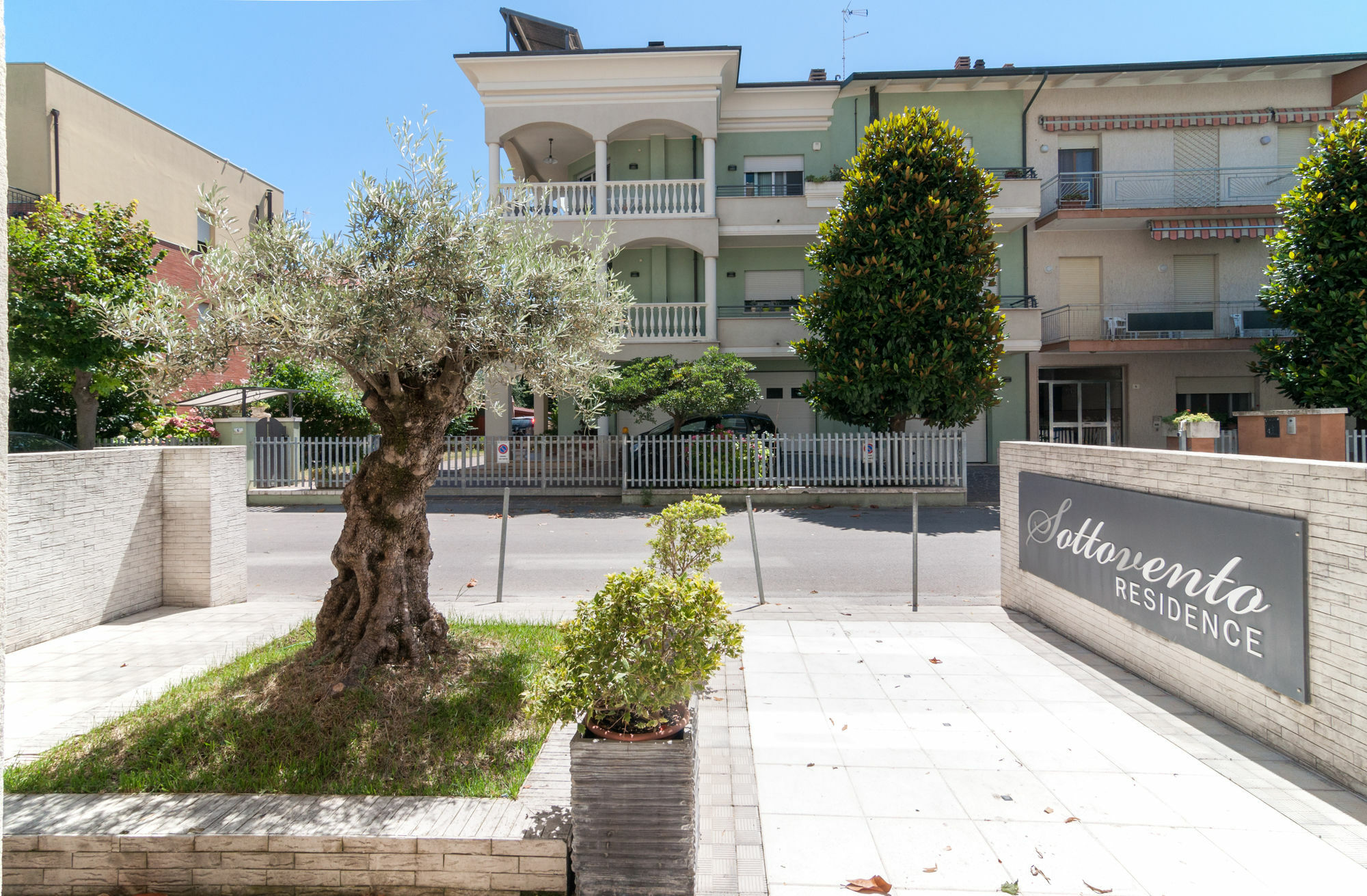 Sottovento Aparthotel