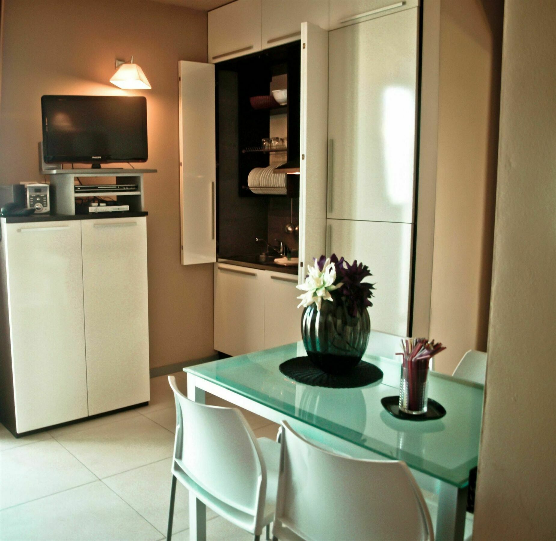 Sottovento Aparthotel 3*