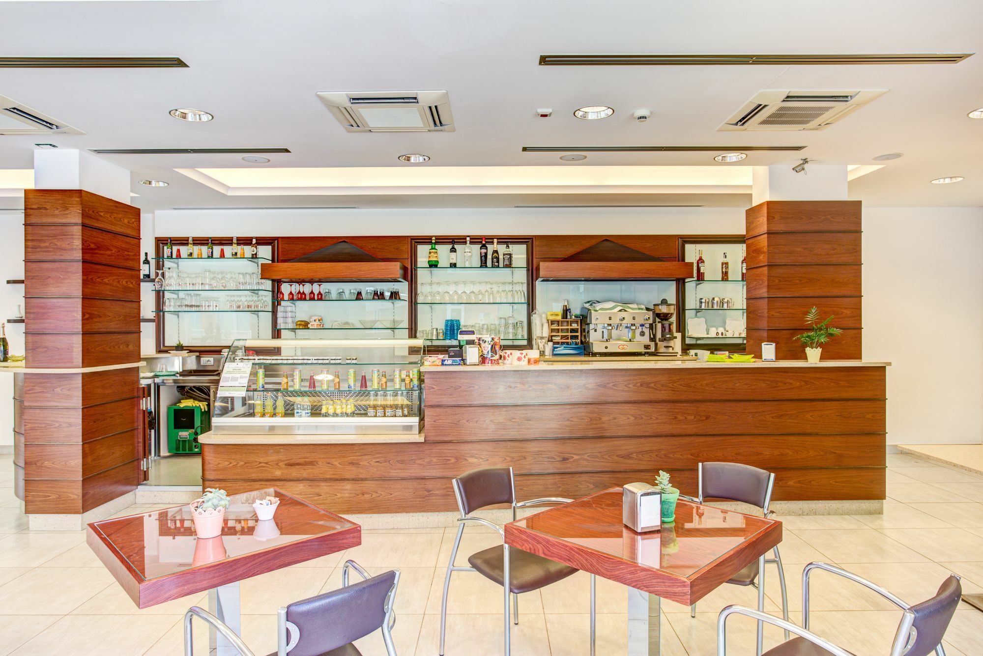 Wally Aparthotel Rimini