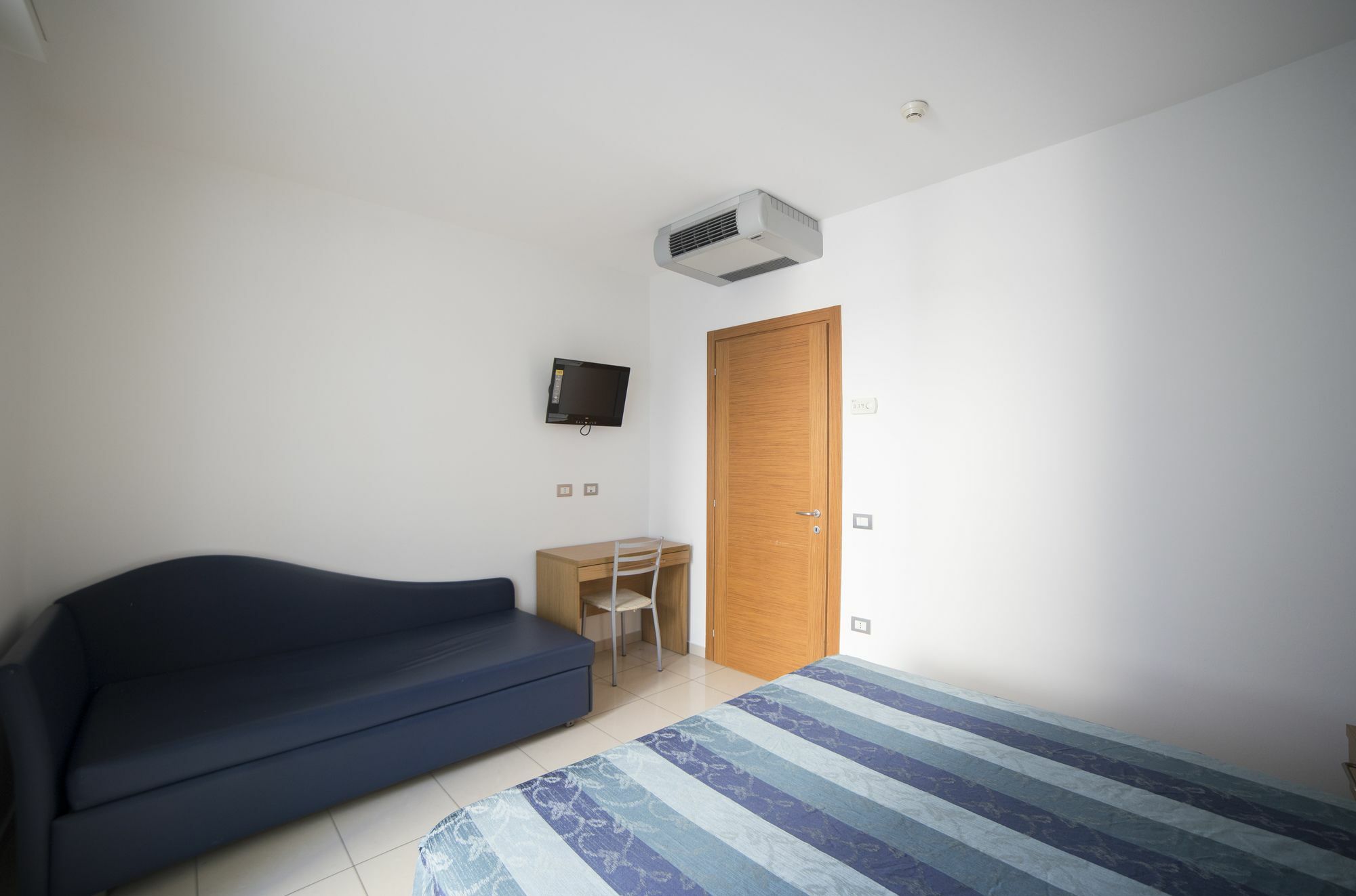 Marzia Aparthotel