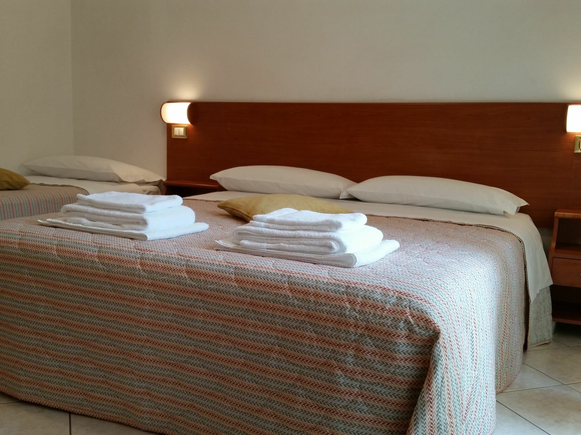 Aparthotel Special