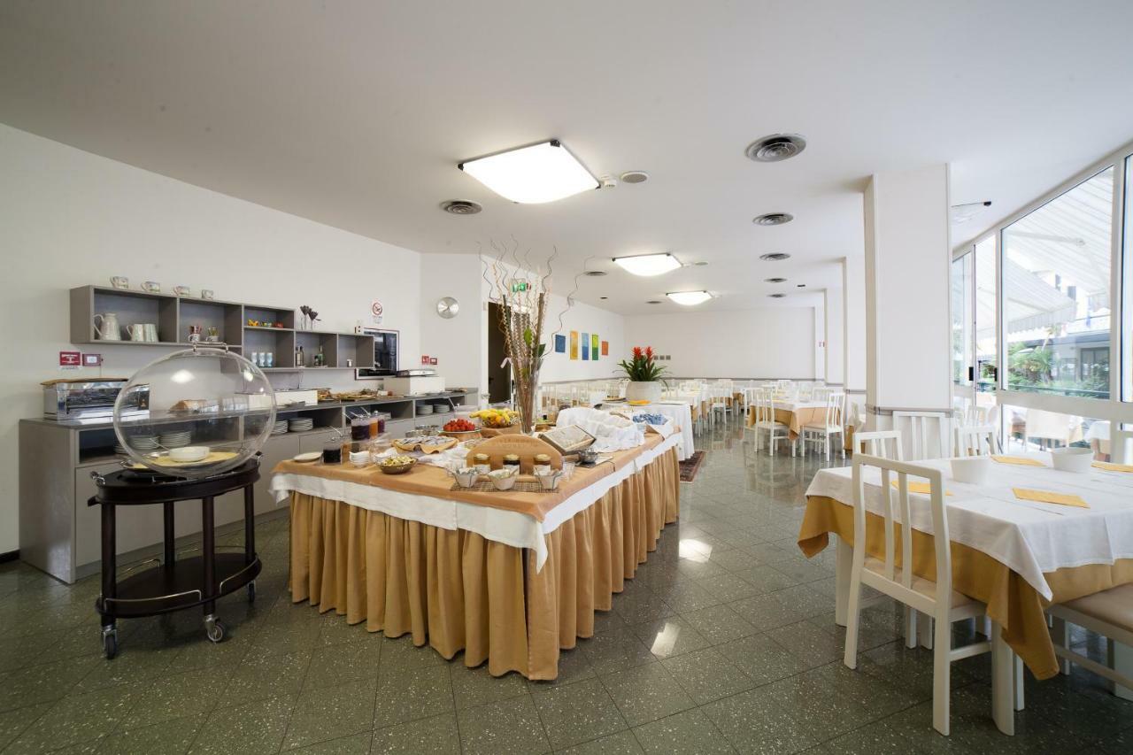 Plaza Hotel 3*