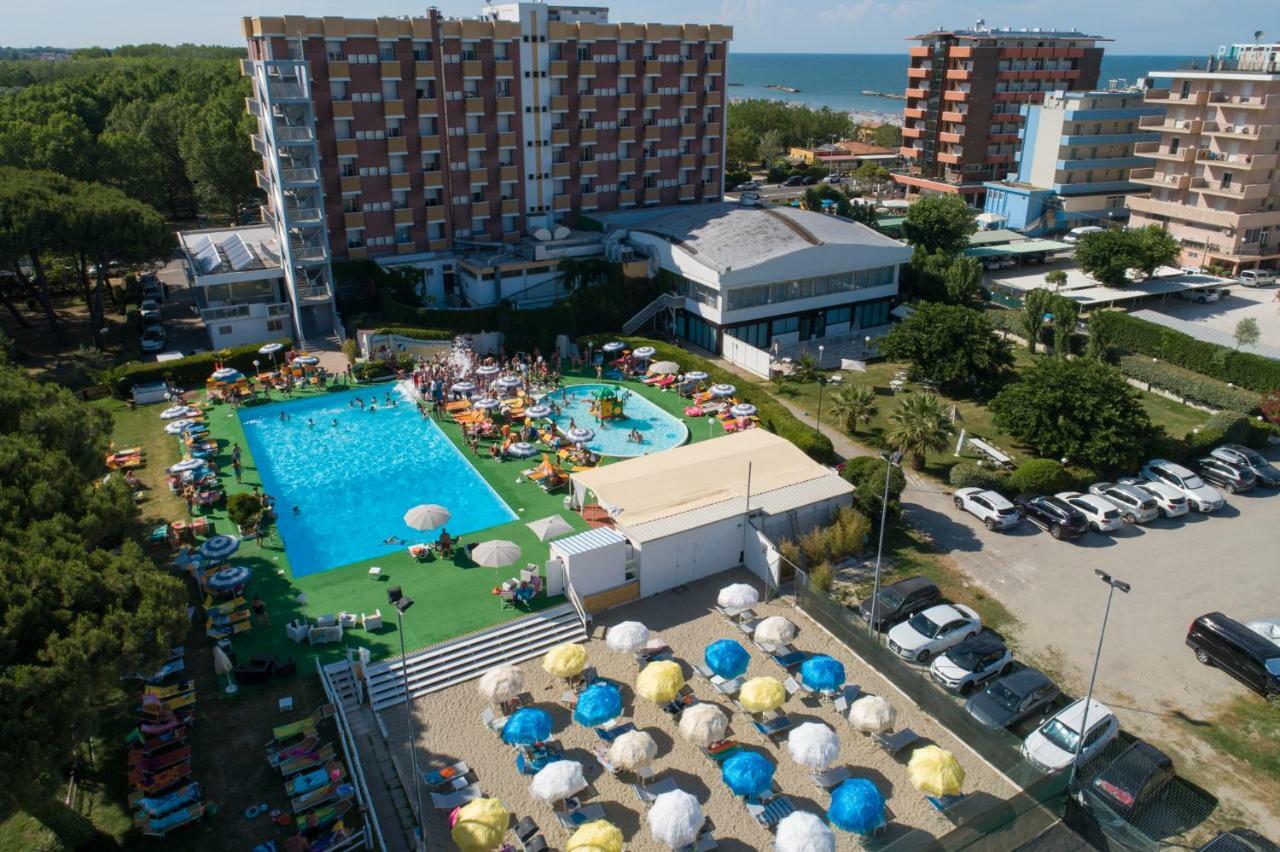 Hotel Color Punta Nord Village -