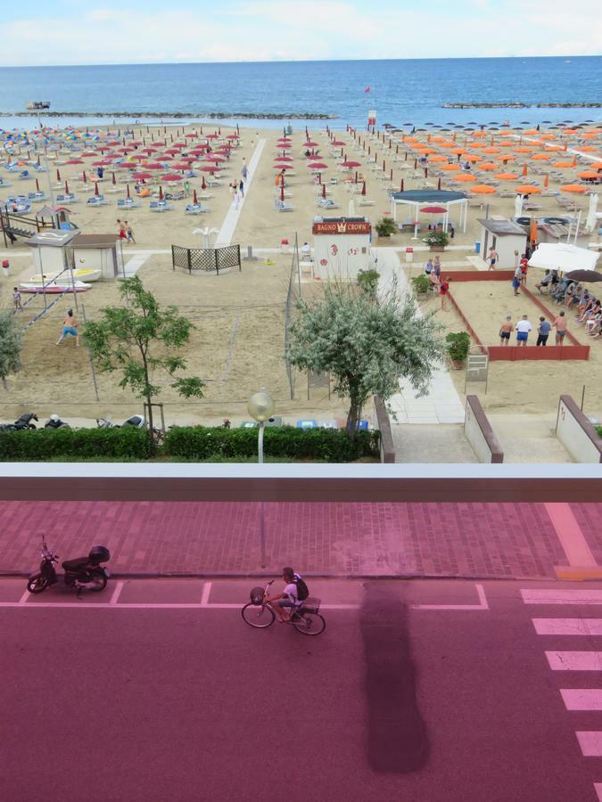 Cliff 3* Rimini