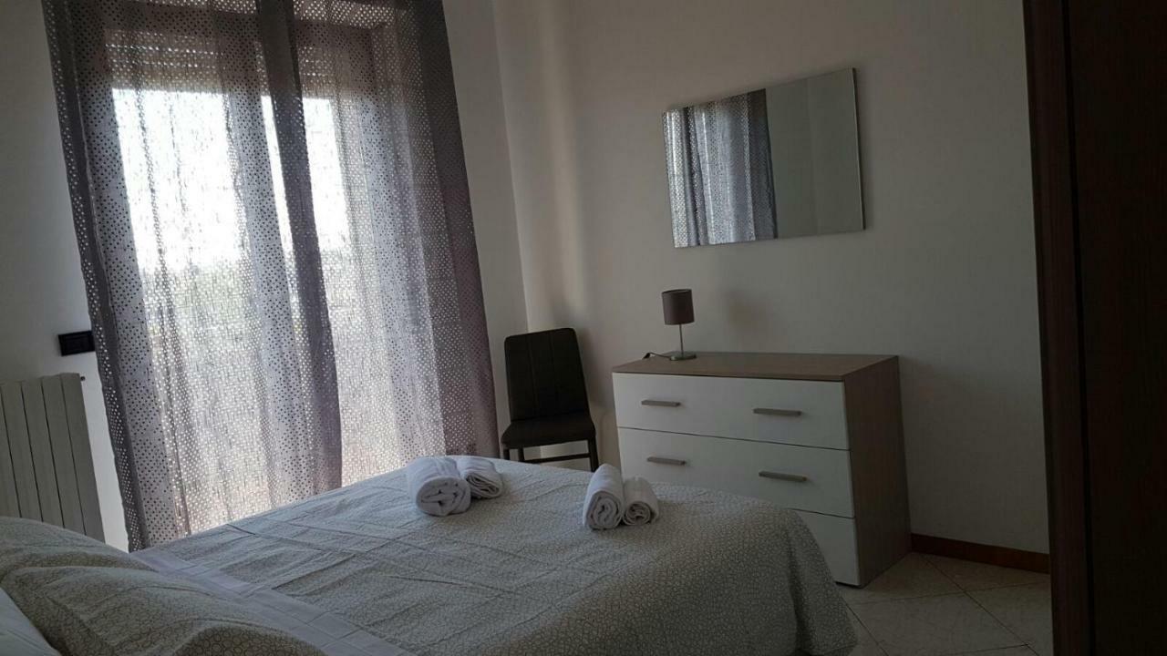 DOMUS MARIS Viserba 100 mt da Spiagge e Centro, FIERA Rimini a 5 Min TECNA 2022 SIGEP 2023 BB TECH Beer&Food Apartment Rimini