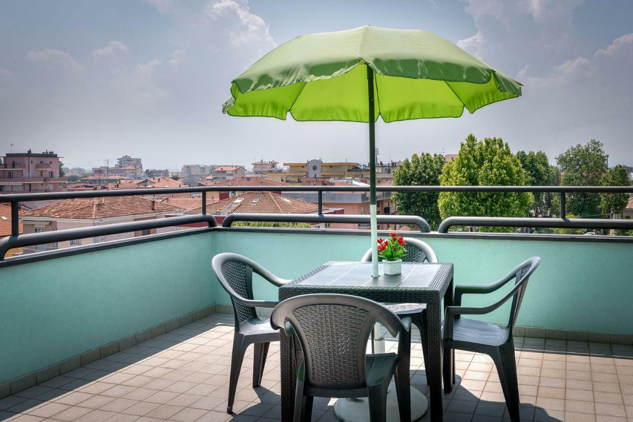 Aparthotel Acqua Marina 3*