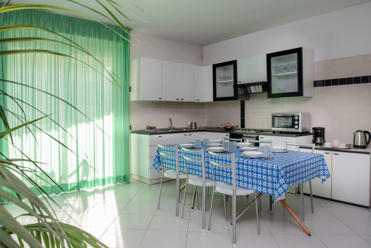Belvedere Vista - Seafront Appart hôtel Rimini