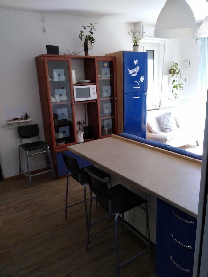 America Apartment
