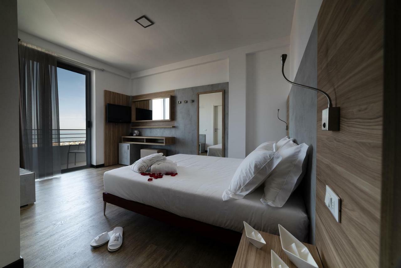 Alisei Palace 4* Rimini