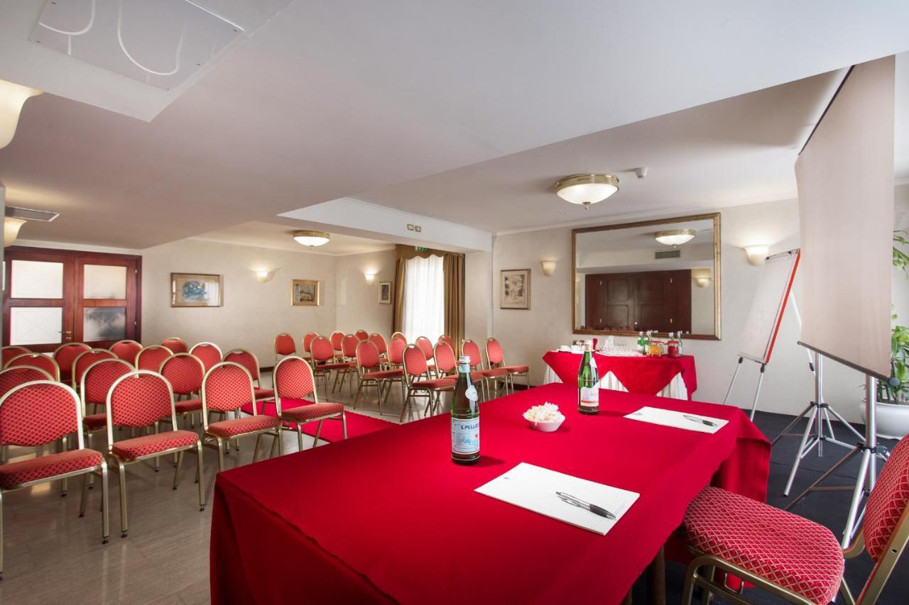 Hotel De Londres 4*