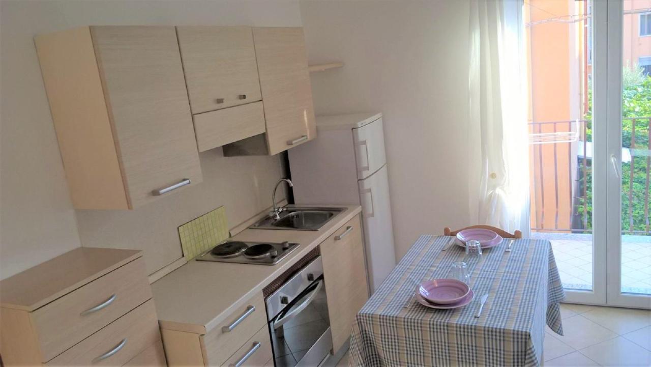 Uno Studio&suites Aparthotel 2*