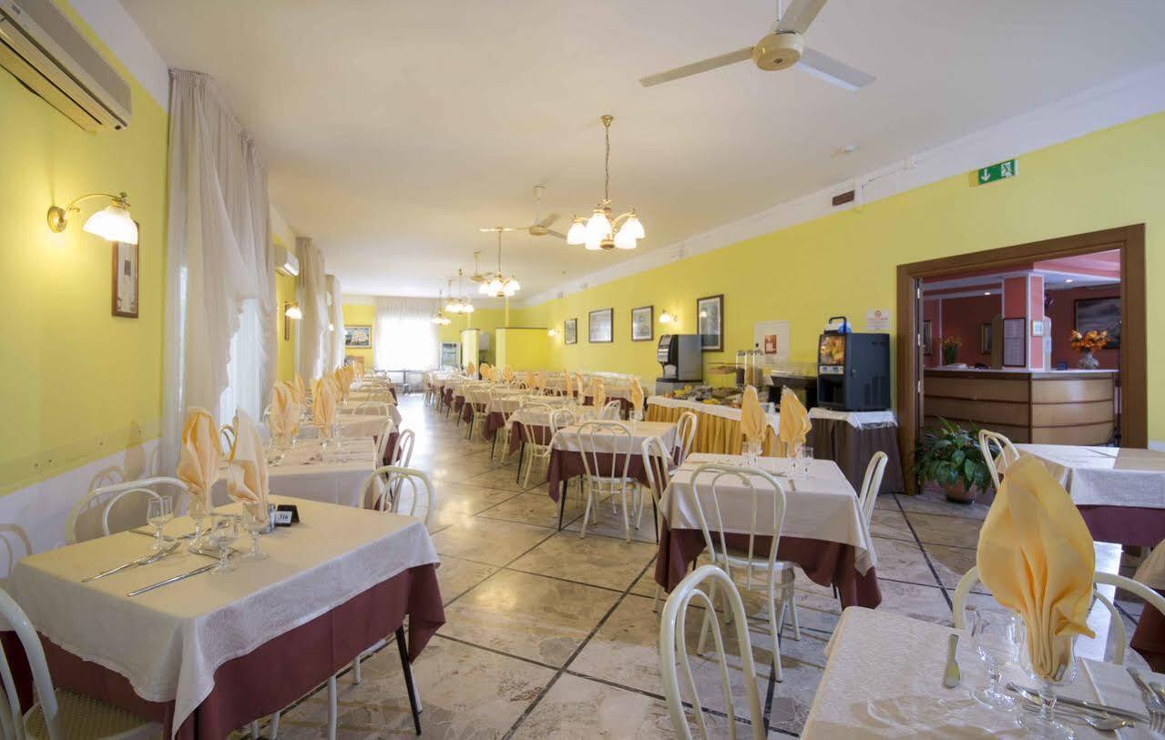 Veliero Hotel 3*